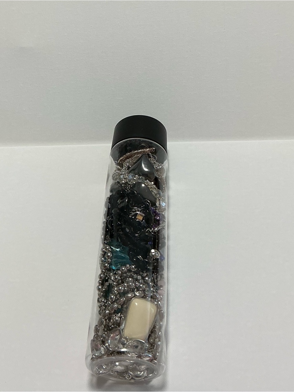 Clear Jewelry Tube Filled with 25 Mixed Costume Jewelry Multicolor Items. - Picture 14 of 15